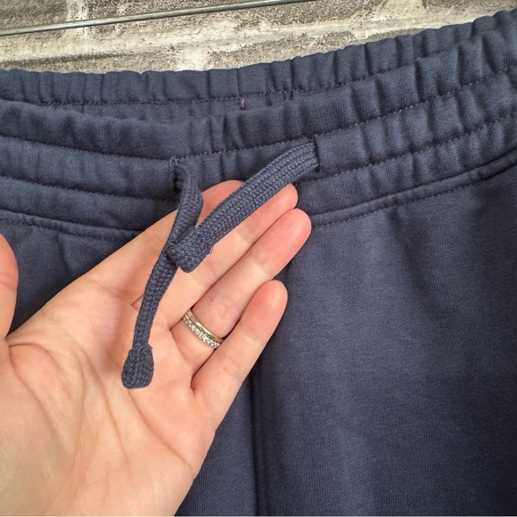 Gymshark crest joggers navy blue sweat pants pockets - Picture 4 of 11